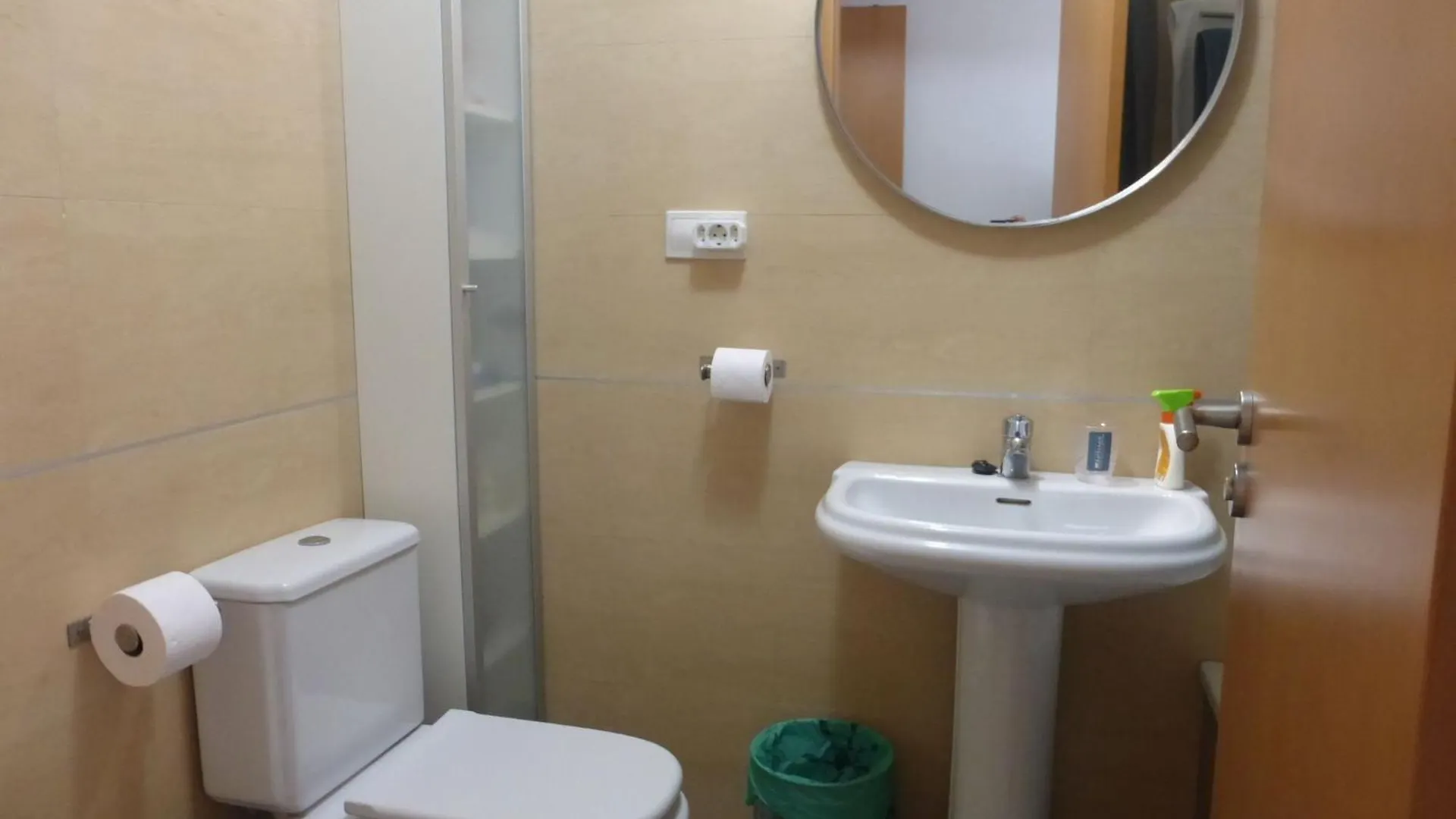 2 Bedroom Apartment In The Oasis Complex روكيتاس ذي مار